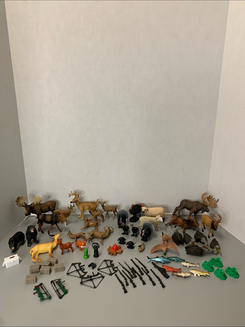 Assorted 72 piece Kids Animal Figures Playset - Brown, Tan, Black